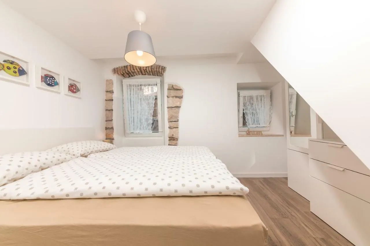 Mariva Downtown Apartment With Free Parking 로비니